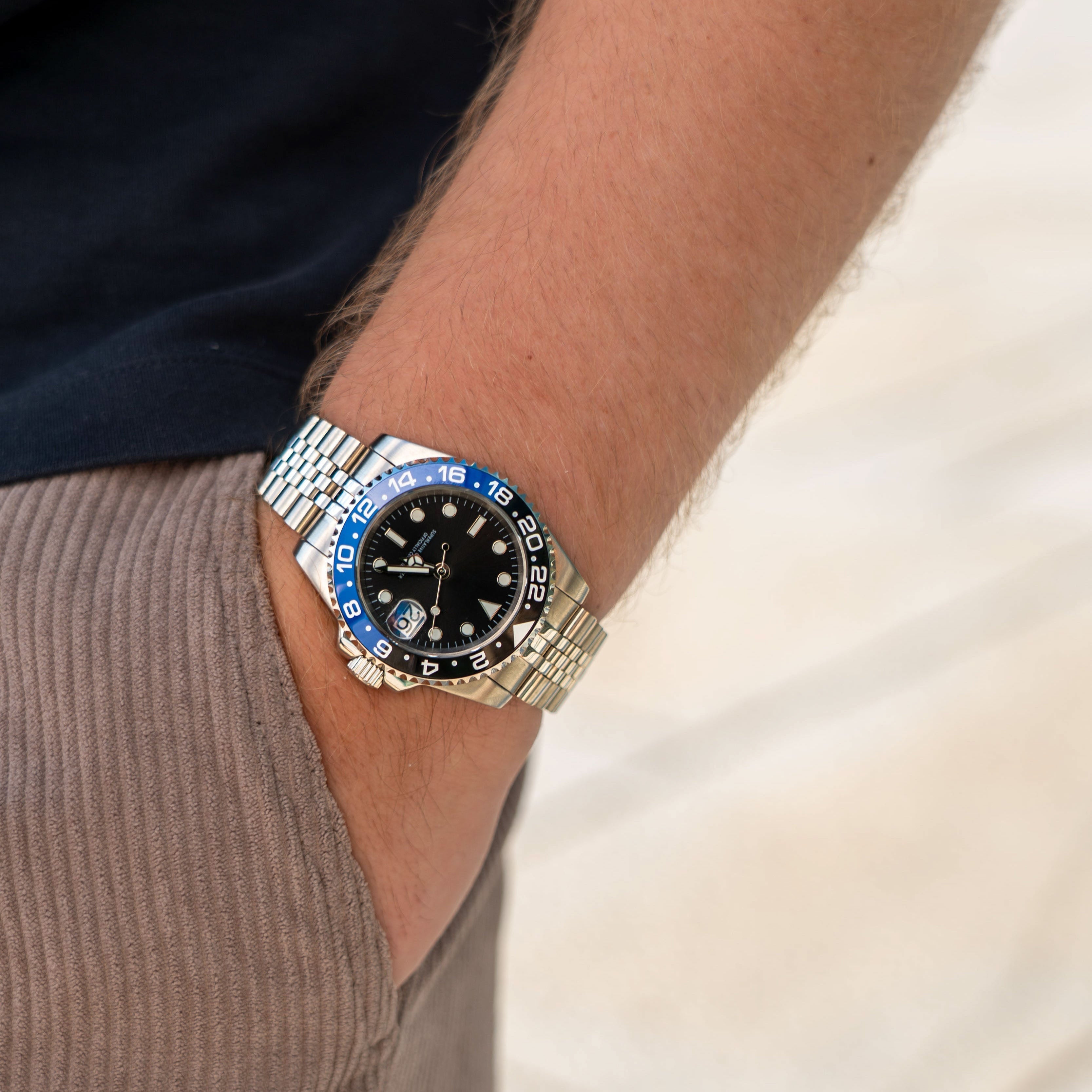 GMT Automatklokke 40 mm – Sort/Blå Ramme, Stållenke