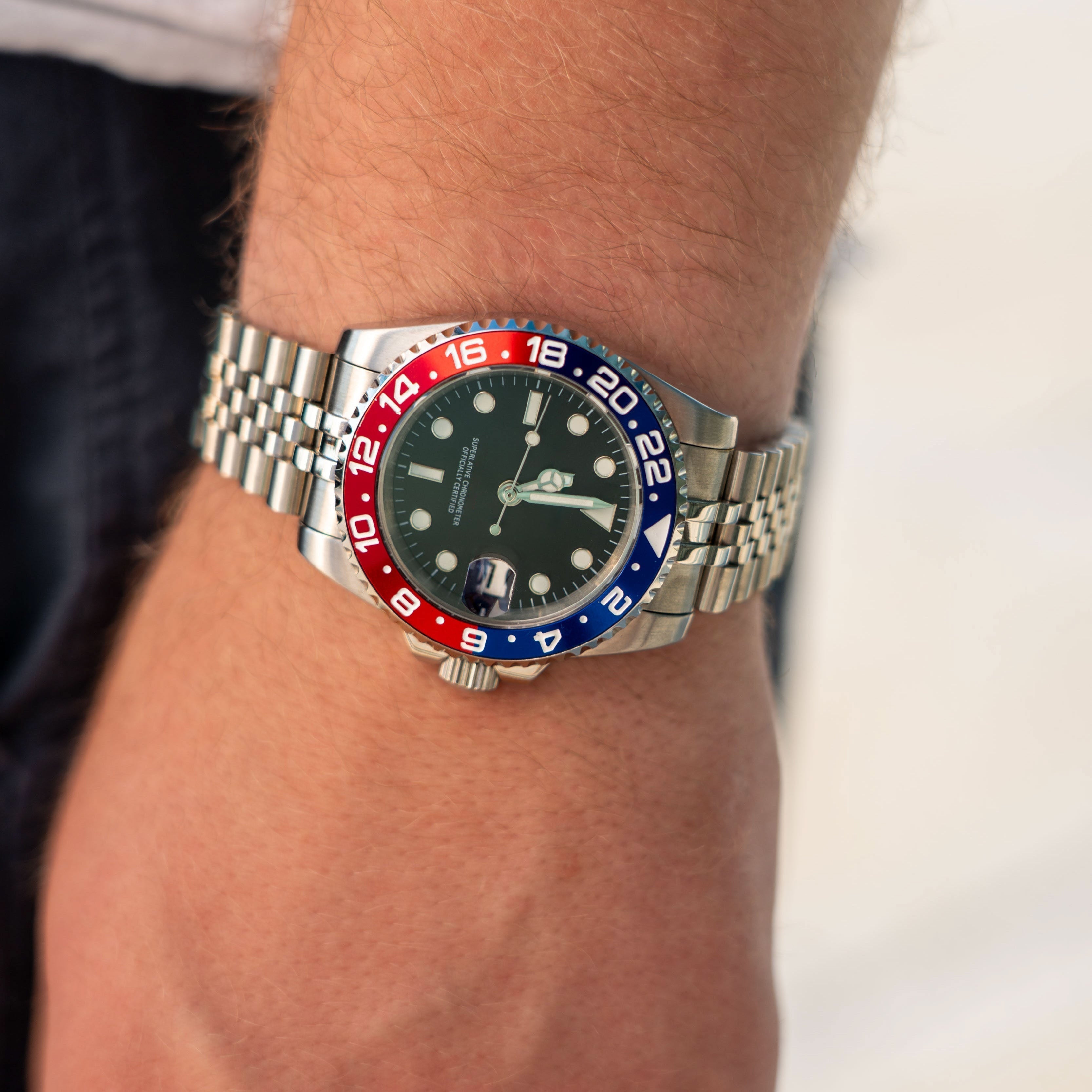 GMT Automatklokke 40 mm – Blå/Rød Ramme